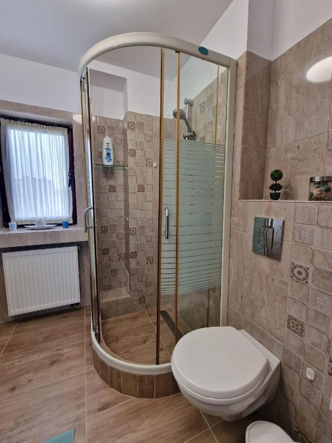 Laroka House Arty And Cosy Studio Universitate Center Boekarest Buitenkant foto